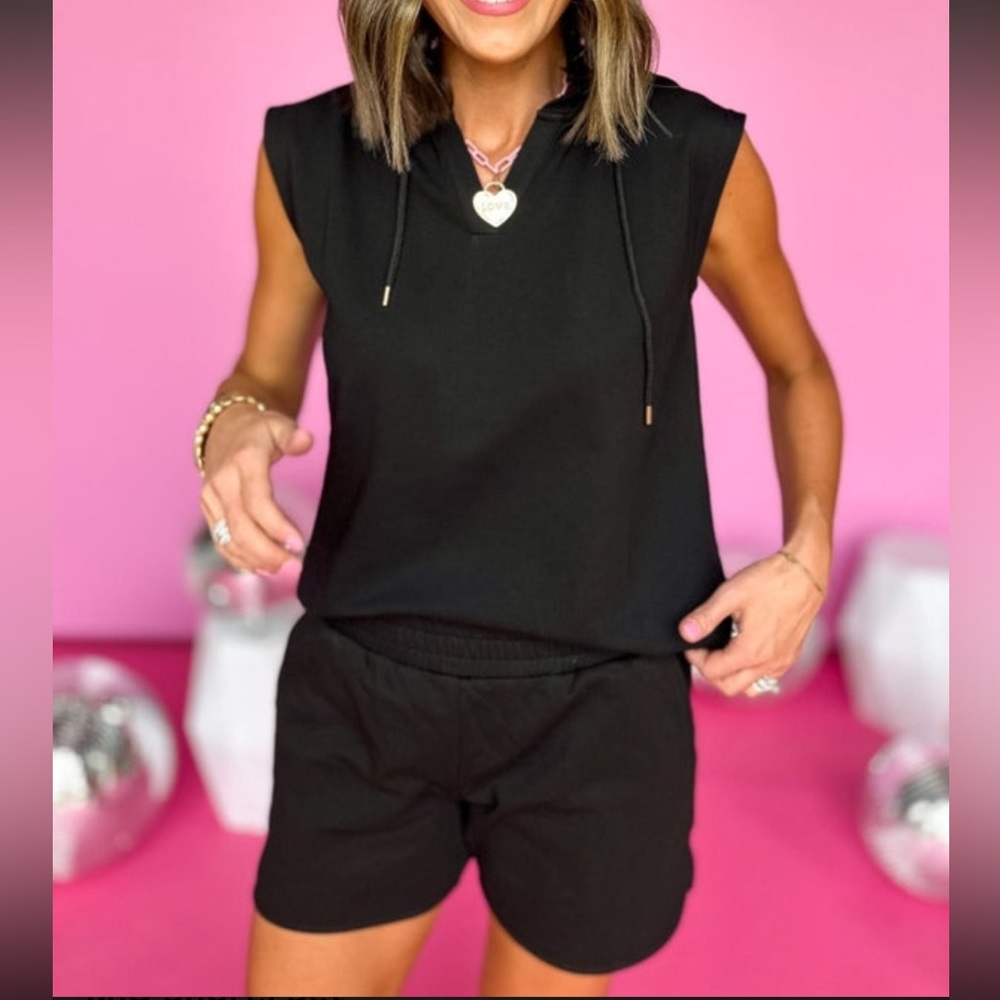 SSYS Black Sleeveless Hooded Sweatshirt Top and Shorts Set